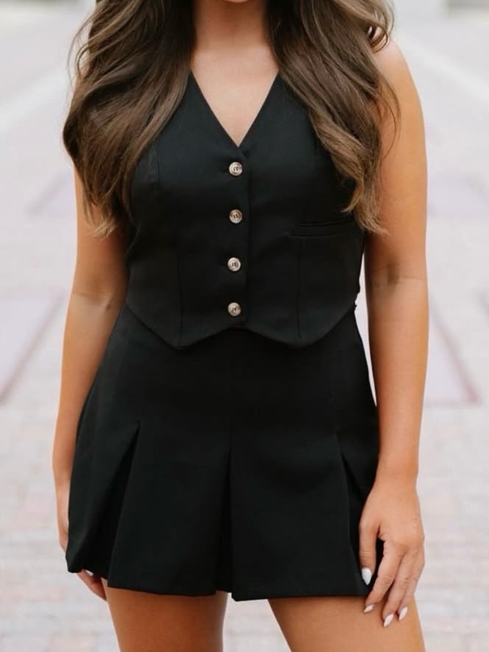These Three Boutique Button Up Vest & Pleated Skort 2 Piece Set Black New Size S
